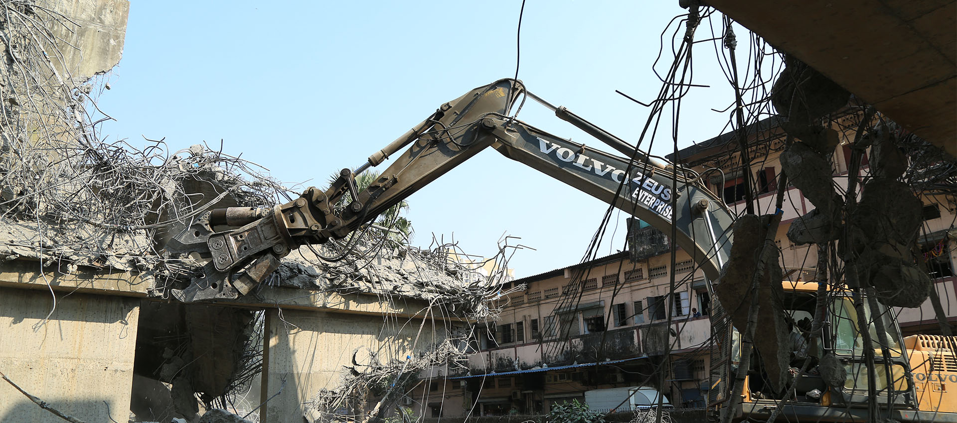 Zeus Contractor Building Demolition Contractors In Mumbai (Call:- 07996100075 ...